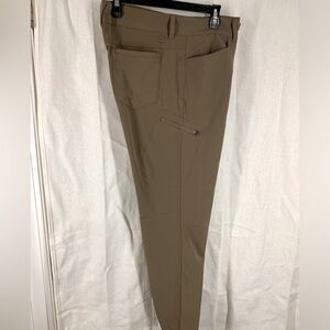 Men’s outdoor activity pants. Worn once. Great condition.